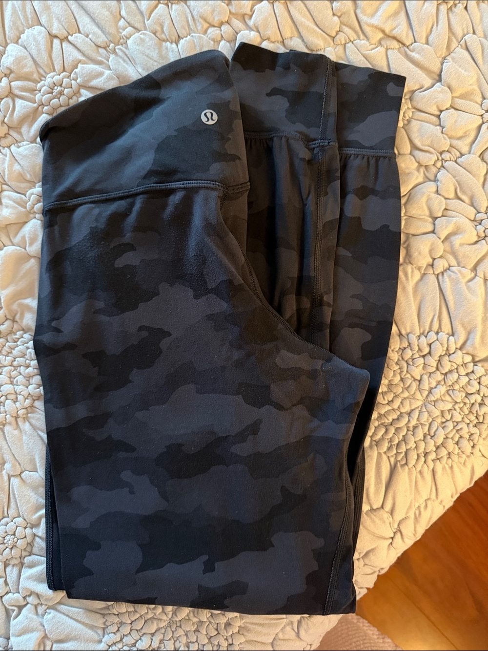 Lululemon Black & Navy Camo Align Joggers
